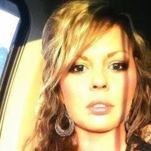 Meet your Posher, Brandi